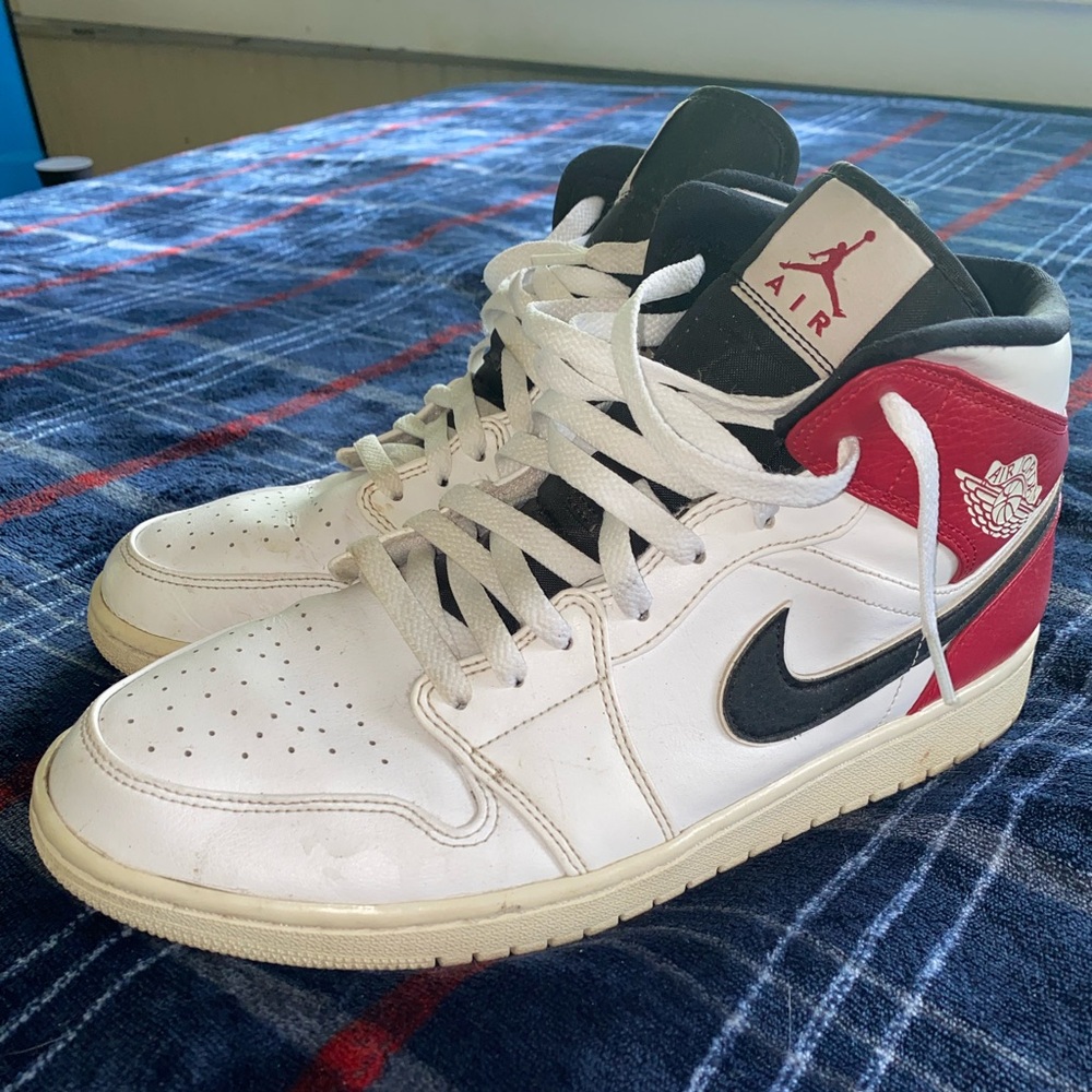 Nike Air Jordan High-Top Sneakers